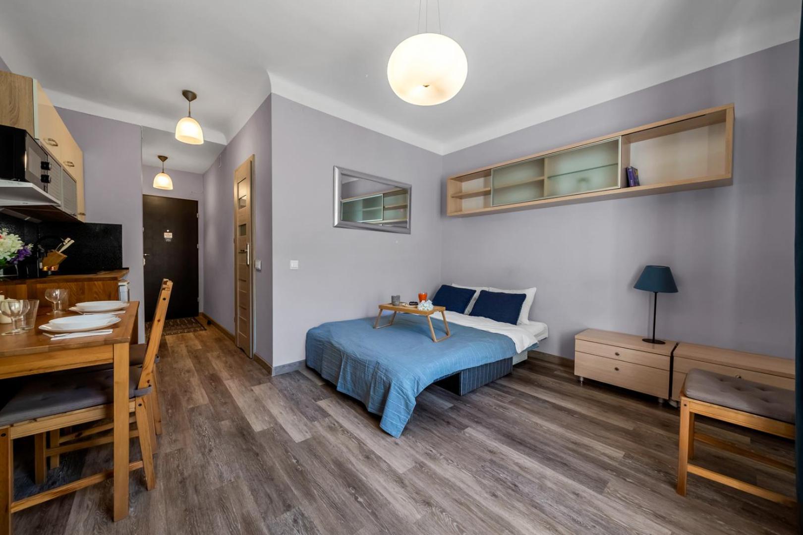 - Parks & Metro Nearby - By Rentujemy Appartement *